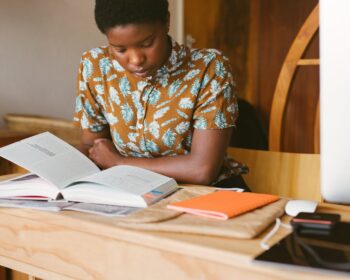How To Apply For Scholarships